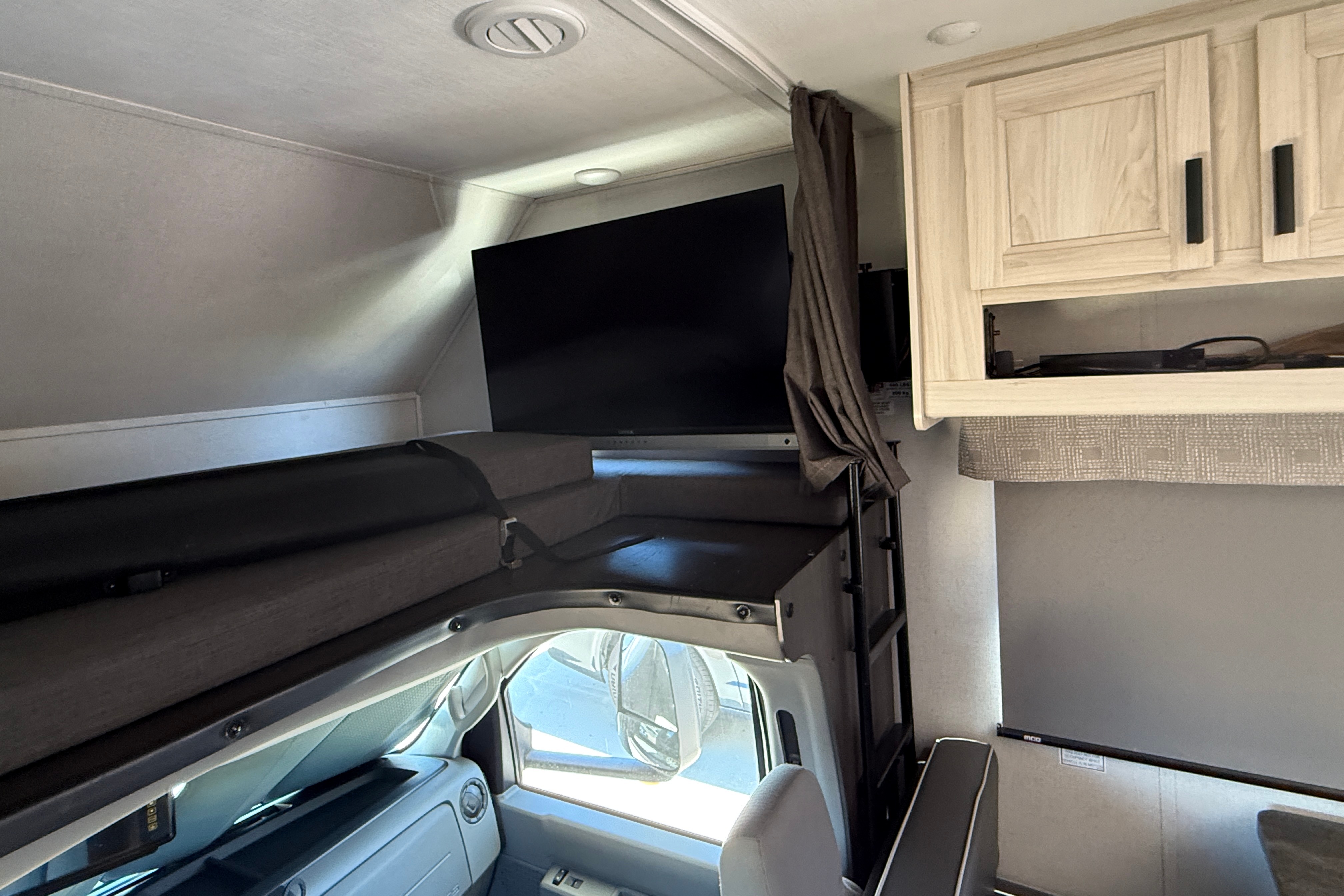 Family Memories-Forest River Sunseeker lt Class C