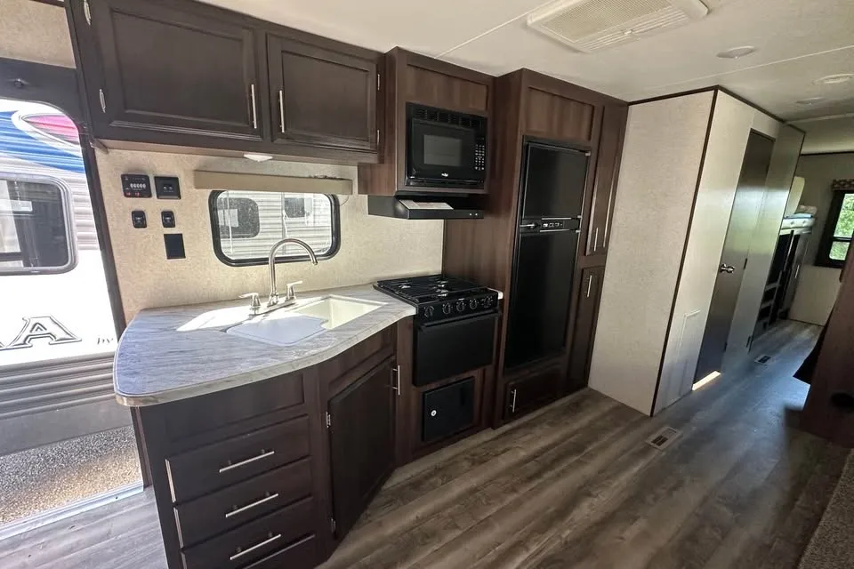 Don's Jayco Jay Flight 32BHDS Travel Trailer