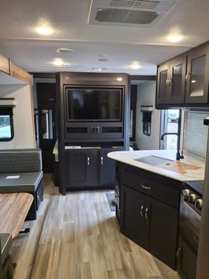 Coachmen 257BHS Travel Trailer
