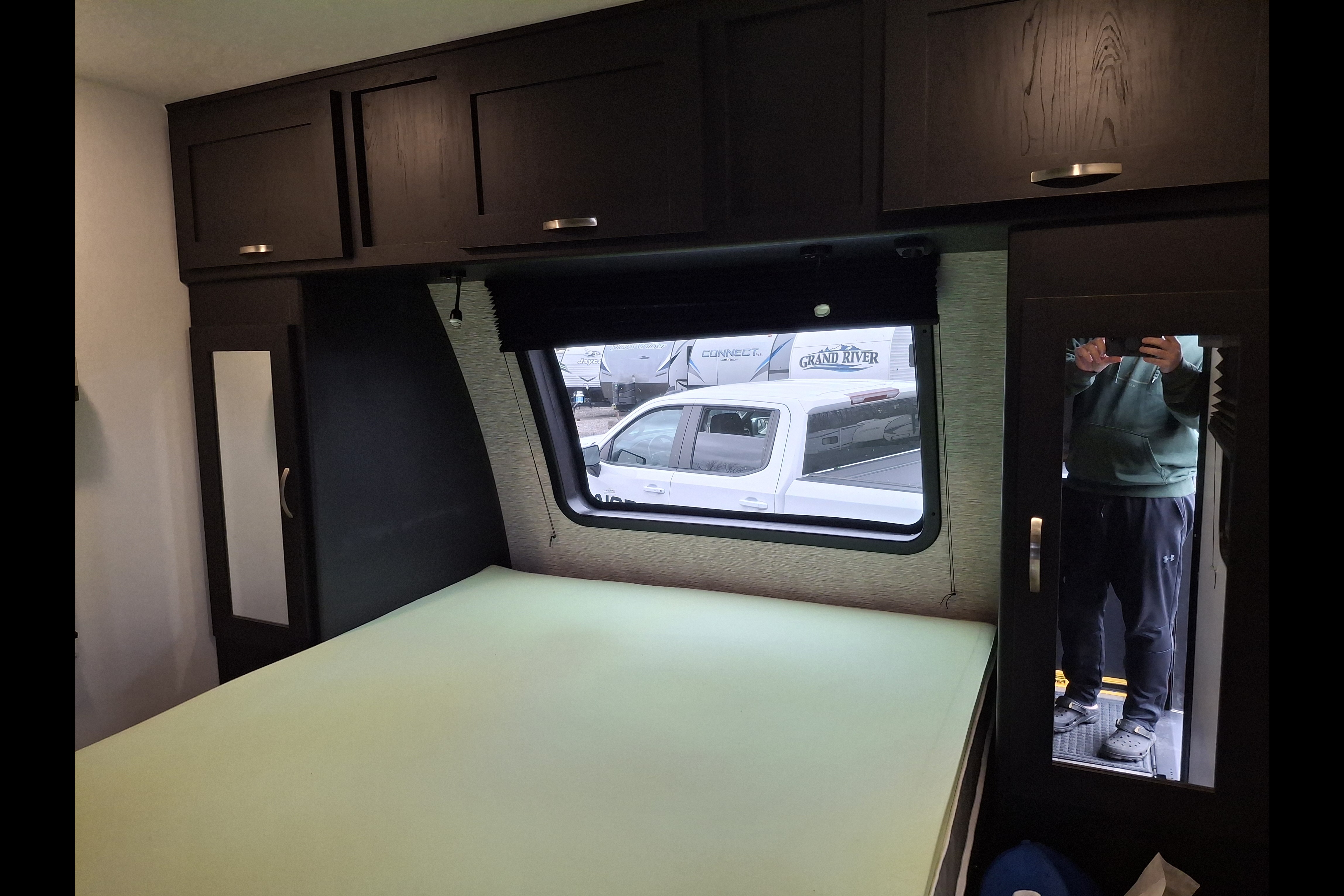 Coachmen 257BHS Travel Trailer