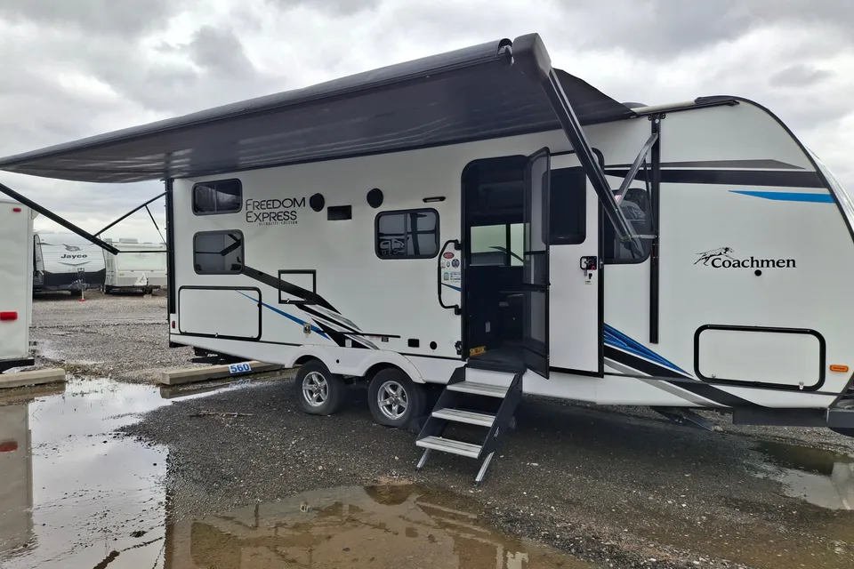 Coachmen 257BHS Travel Trailer