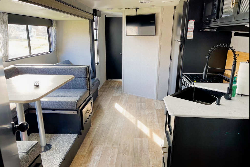 Chris's Forest River Cherokee Grey Wolf Travel Trailer