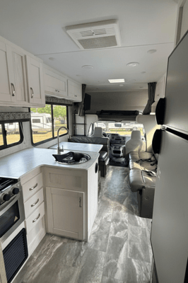 C03 - 8 Sleeper - The RV Rental Factory