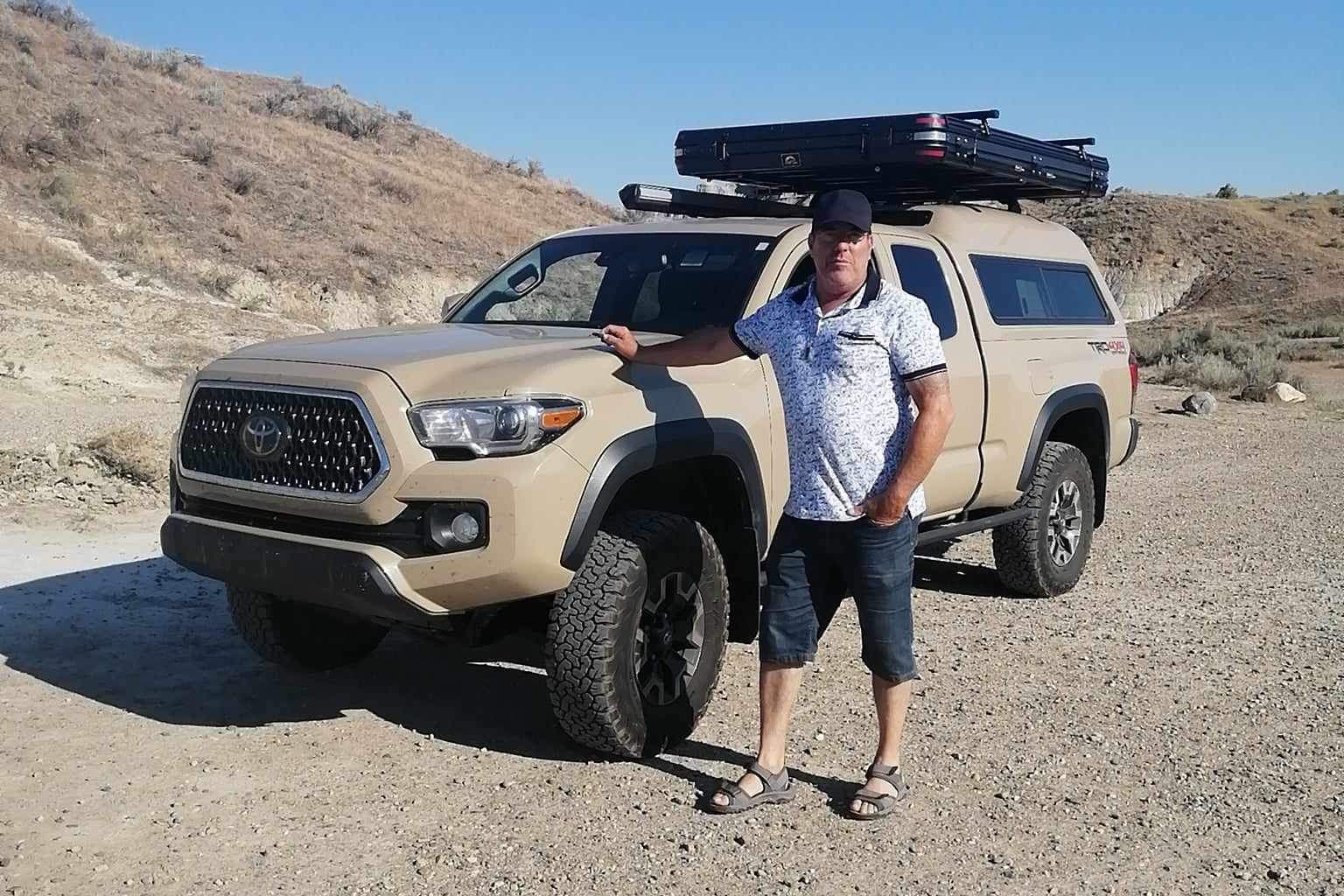 Toyota Tacoma 4x4 Camper Truck