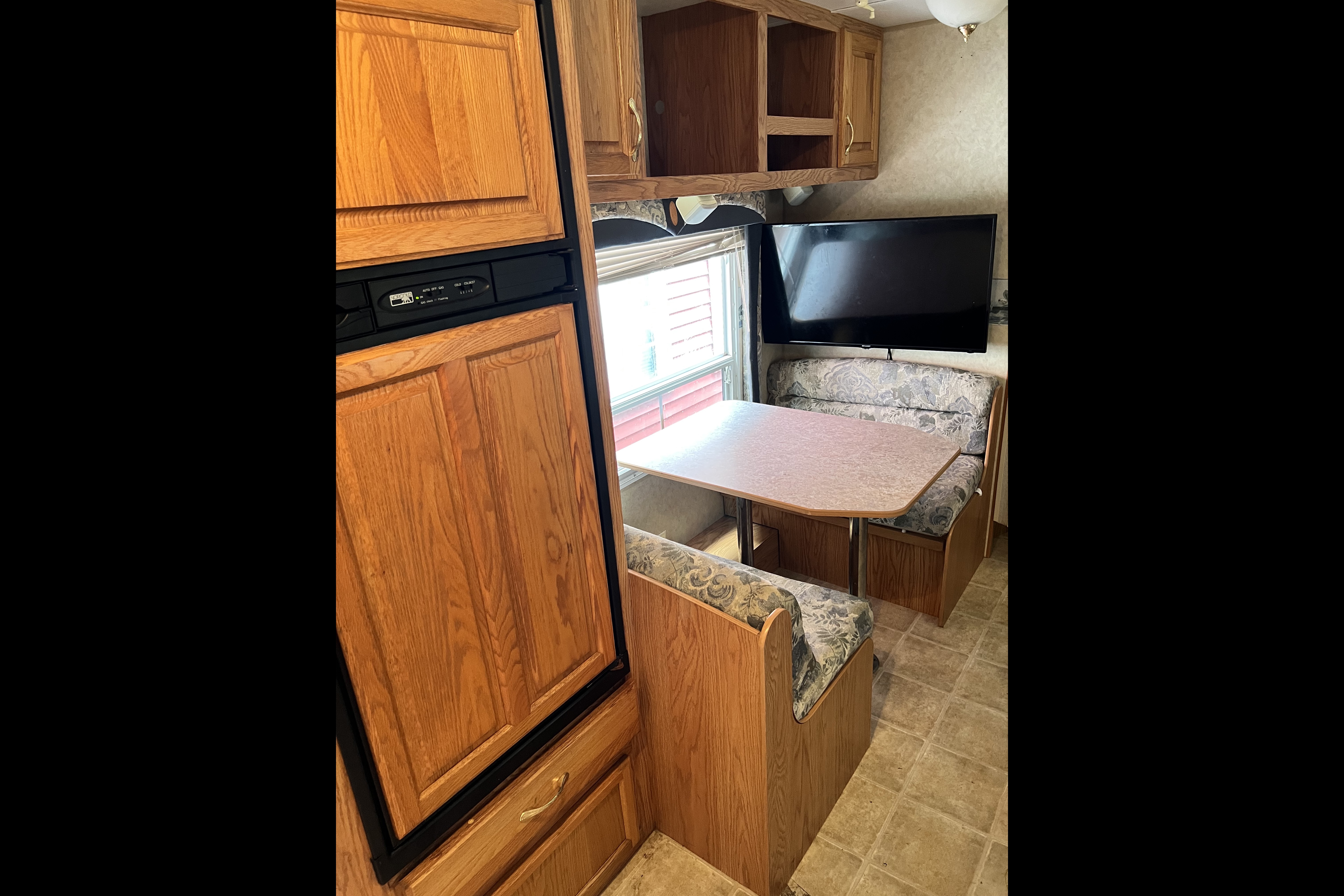 Mazerolle’s Jayco Jay Flight 29 BHS Travel Trailer