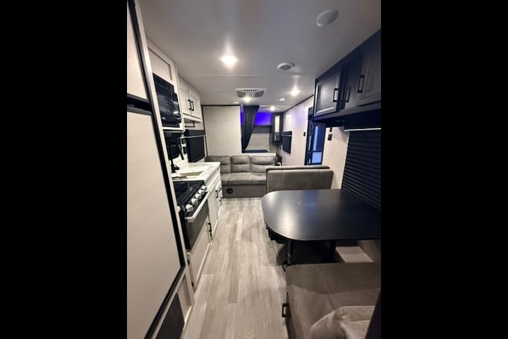 TT2 - 10 Person w/ Bunk- The RV Rental Factory