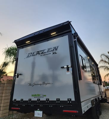 2025 Genesis Supreme Blazen Toy Hauler