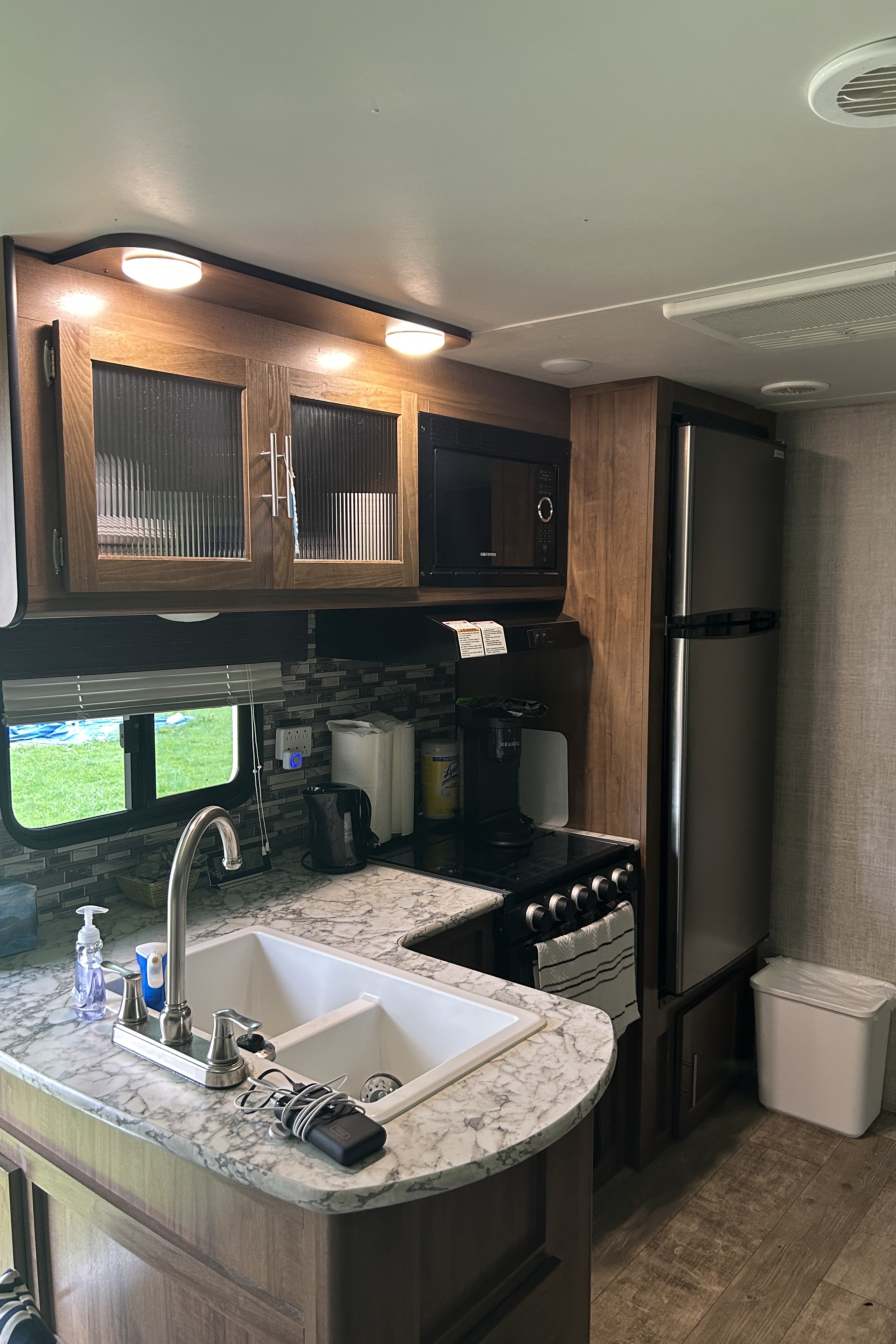 Biggar's Grand River 27BHS Travel Trailer