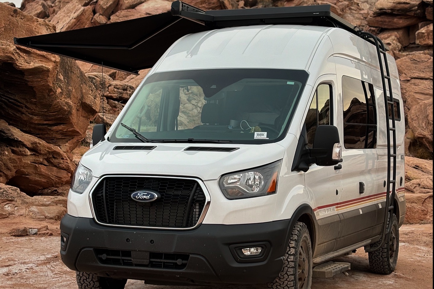 AWD Storyteller Overland Mode LT Class B (WildOnes Dreamsicle)