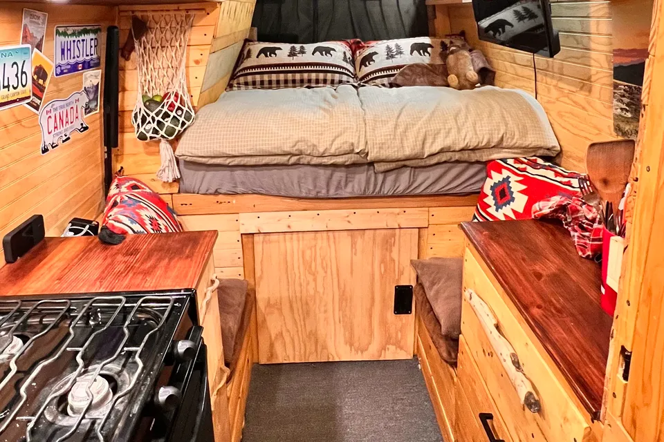 Dodge Sprinter 170” 4-season camper