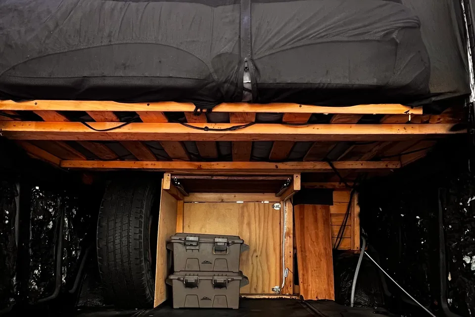 Dodge Sprinter 170” 4-season camper