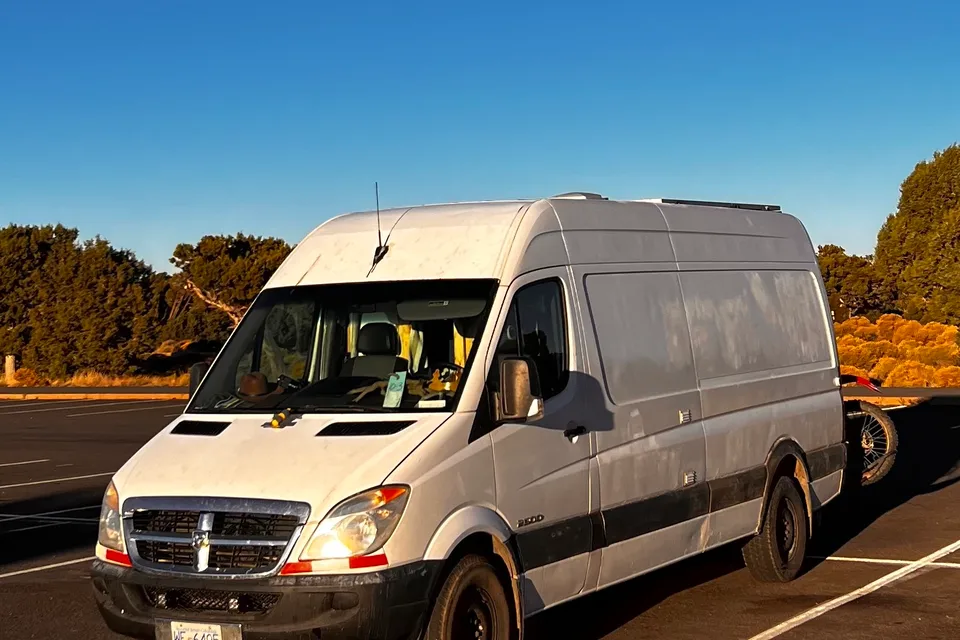 Dodge Sprinter 170” 4-season camper