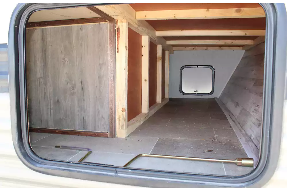 Super light Palomino Puma XLE Travel Trailer