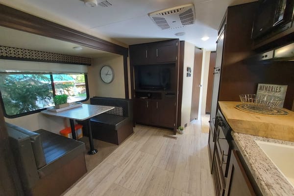 THE BOSS BUNGALOW