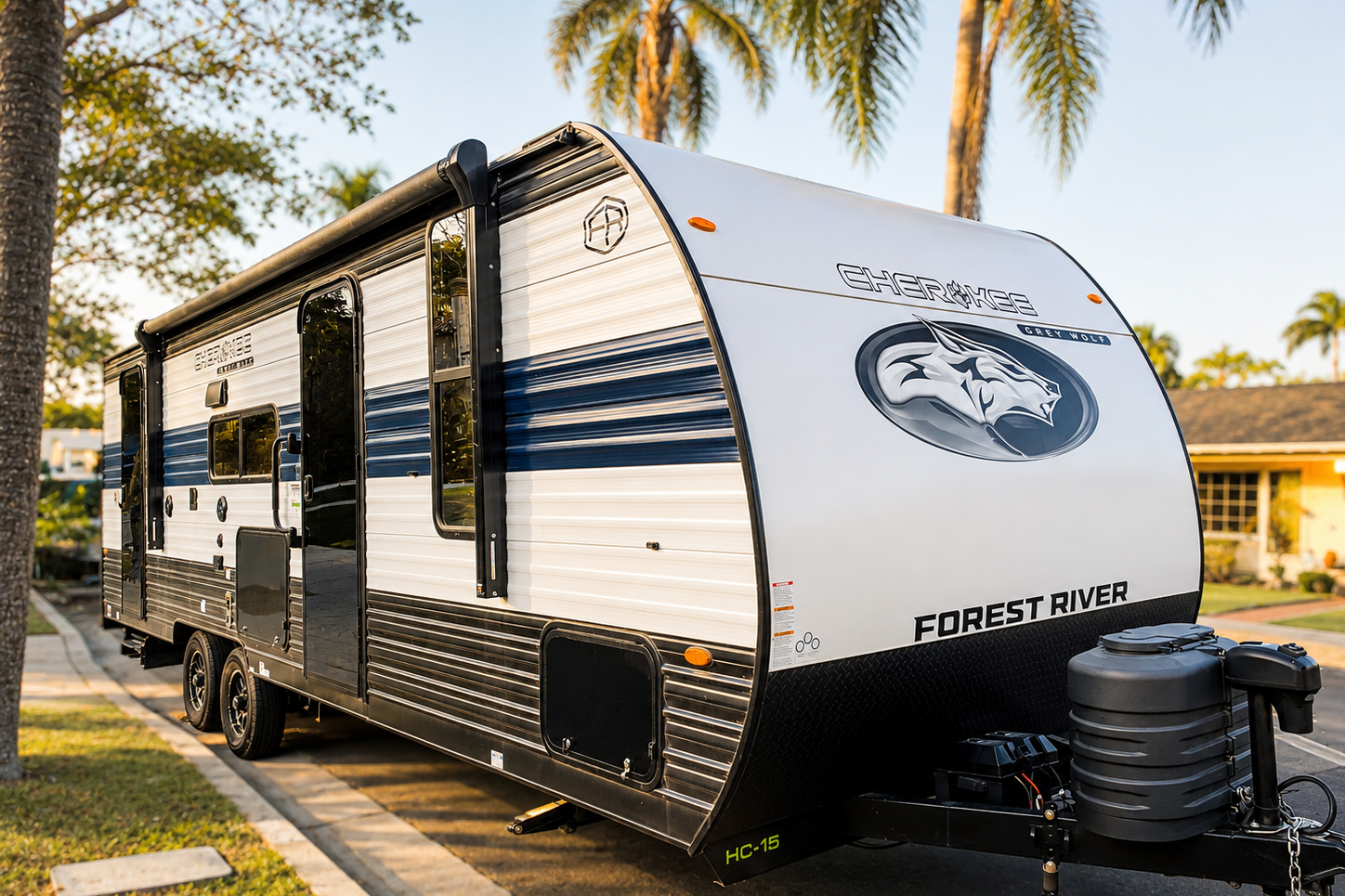 🐺 Sugar Wolf 🐺 Dual Entry • Double Bunks • Slide-Out • Sleeps 8