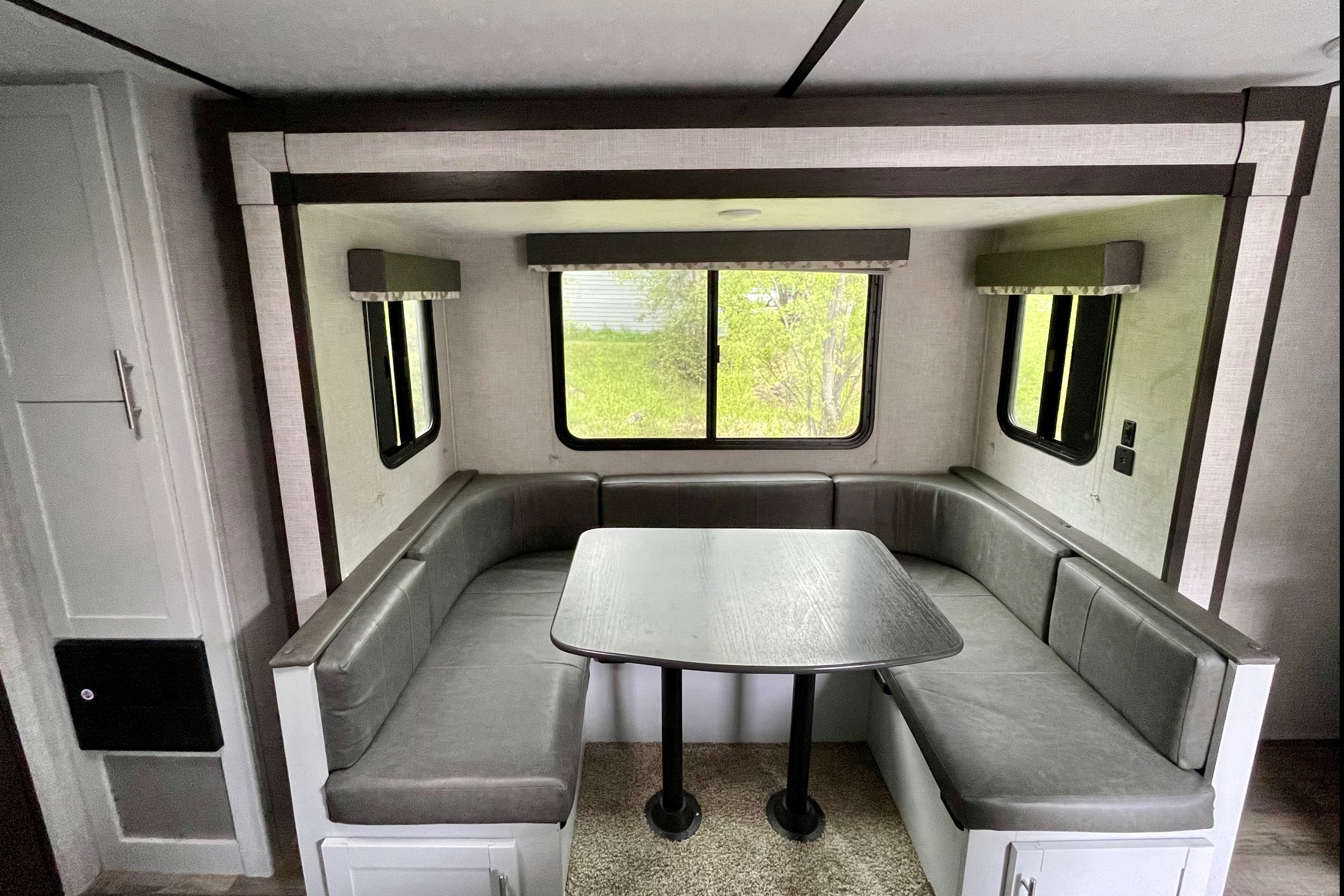 Cozy Bullet 28’ - Home Away From Home
