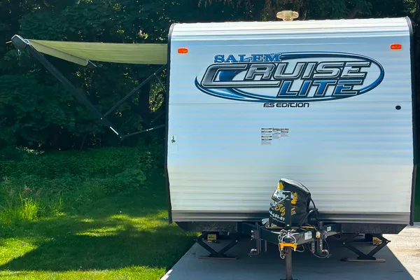 JJ’s weekender - Salem Cruise lite travel trailer