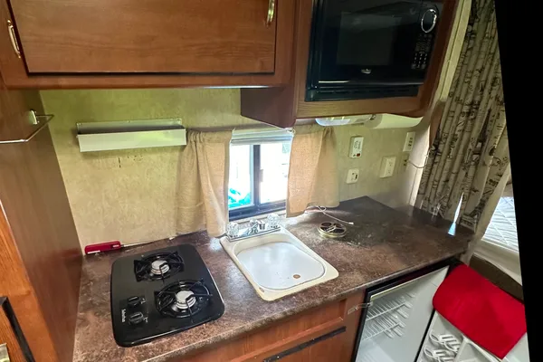 JJ’s weekender - Salem Cruise lite travel trailer