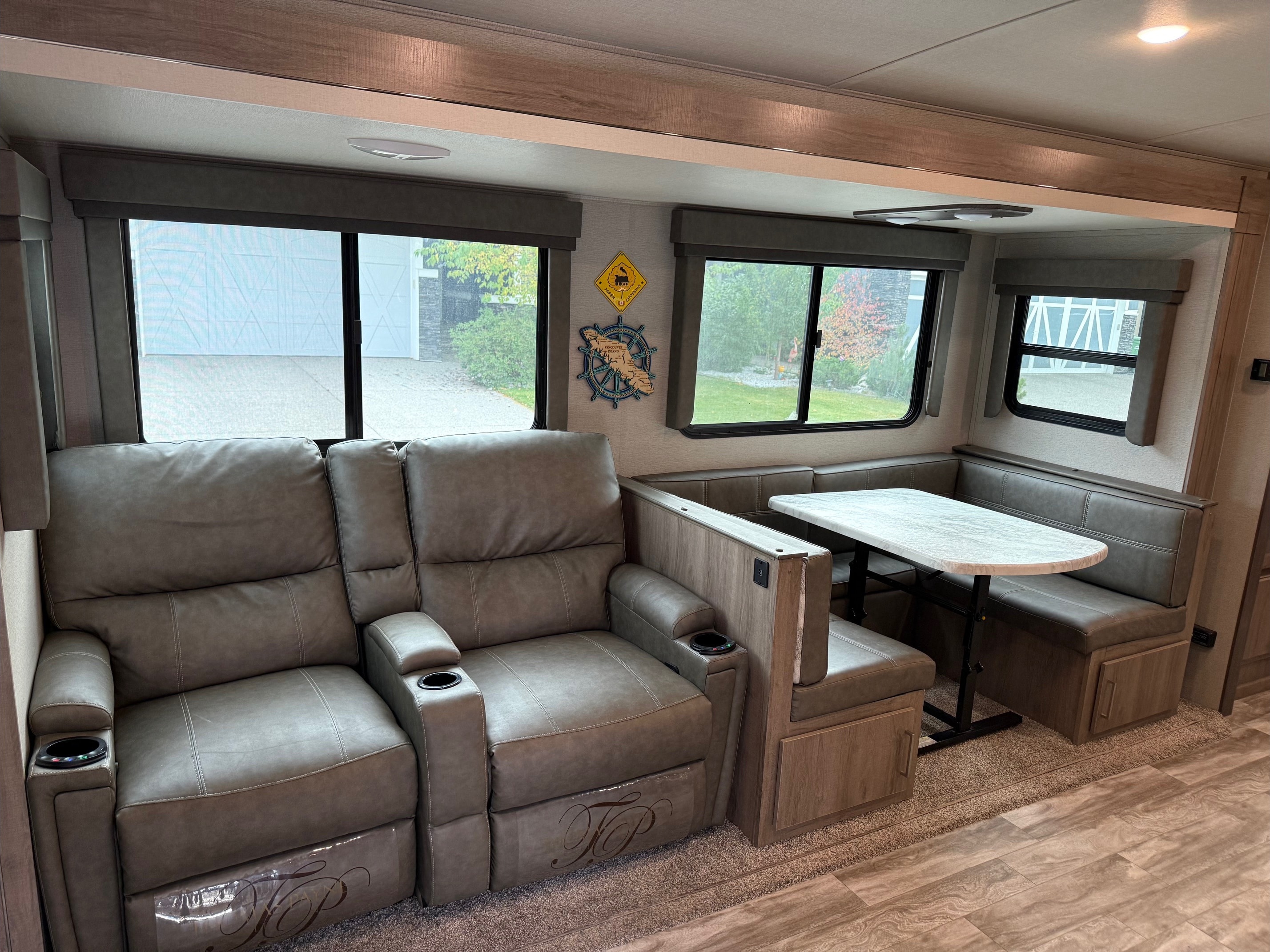 Mike's Grand Design Imagine 2910BH Travel Trailer