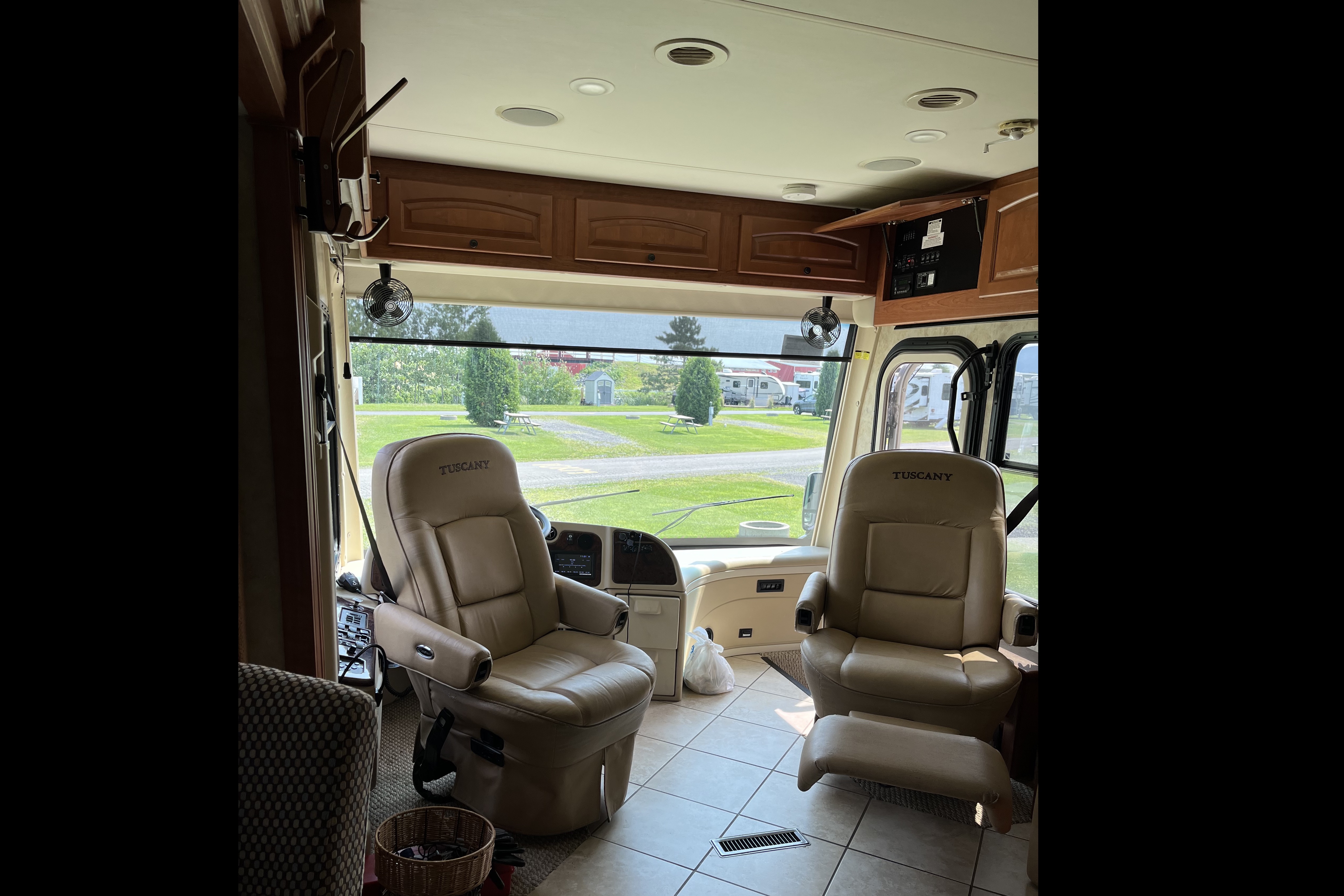 Super luxury Tuscany Classe A