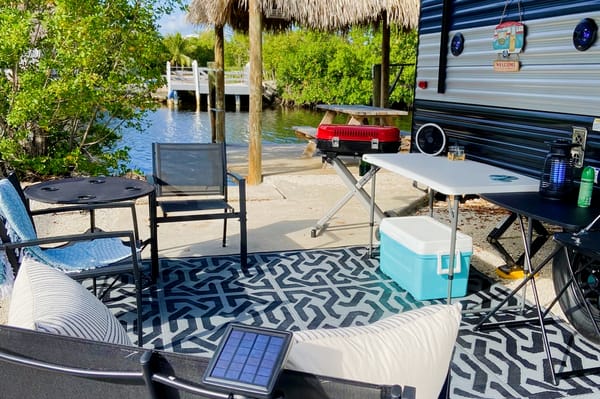 Get cozy and stay awhile, home away from home.