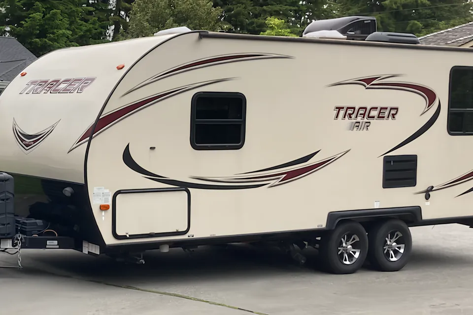 Tracer Tracer Air Travel Trailer