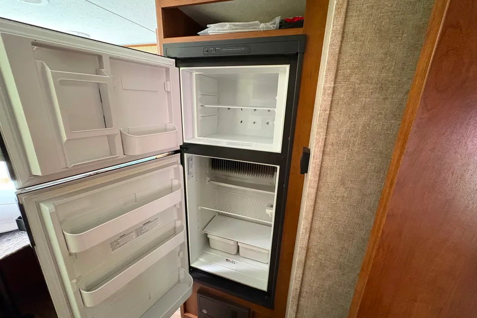 Tracer Tracer Air Travel Trailer