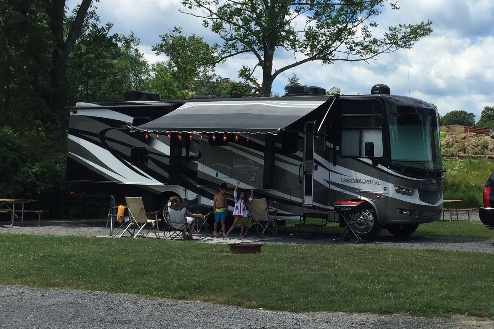 Michael's Forest River 352qs Class A