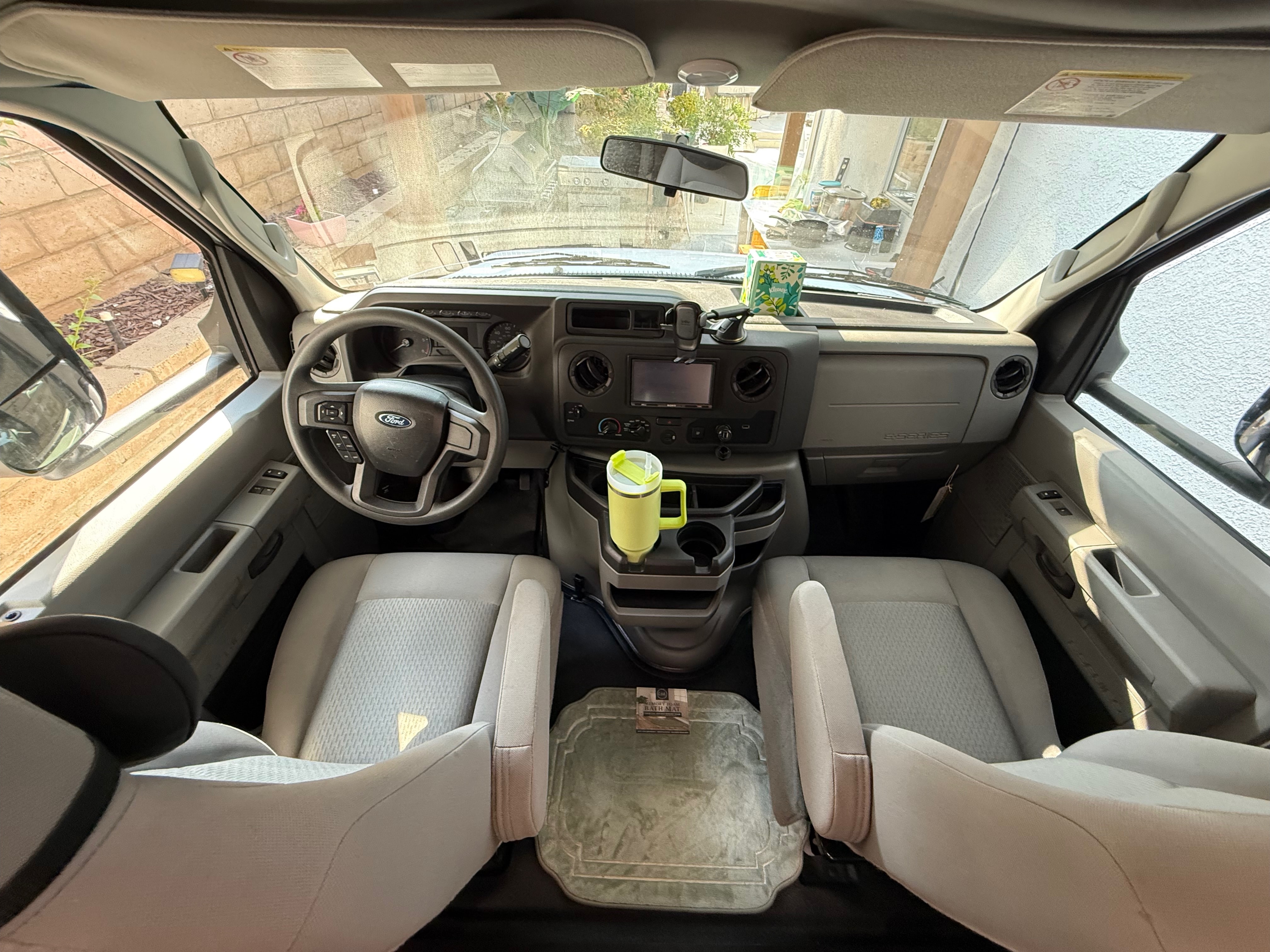 Forest River Entrada 3100FB Luxury Easy to drive Class C sleep up to 10