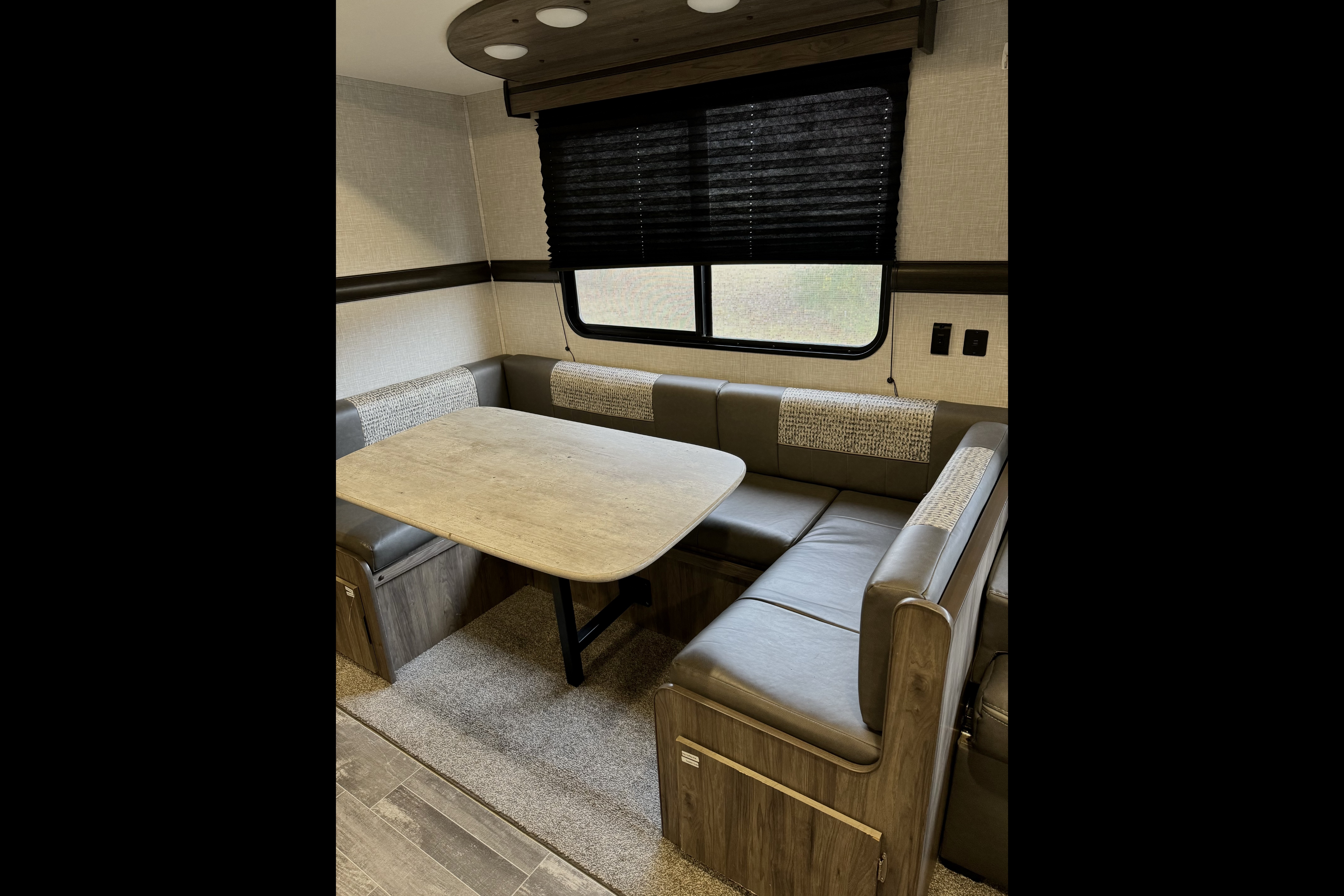 2022 CrossRoads RV Zinger ZR290KB