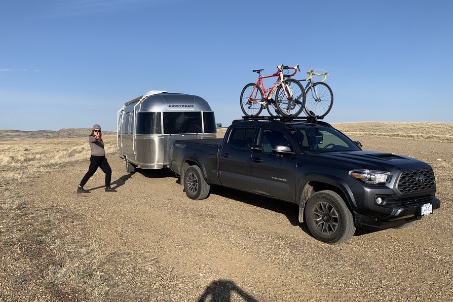 Miraj - Airstream Caravel 22FB Travel Trailer