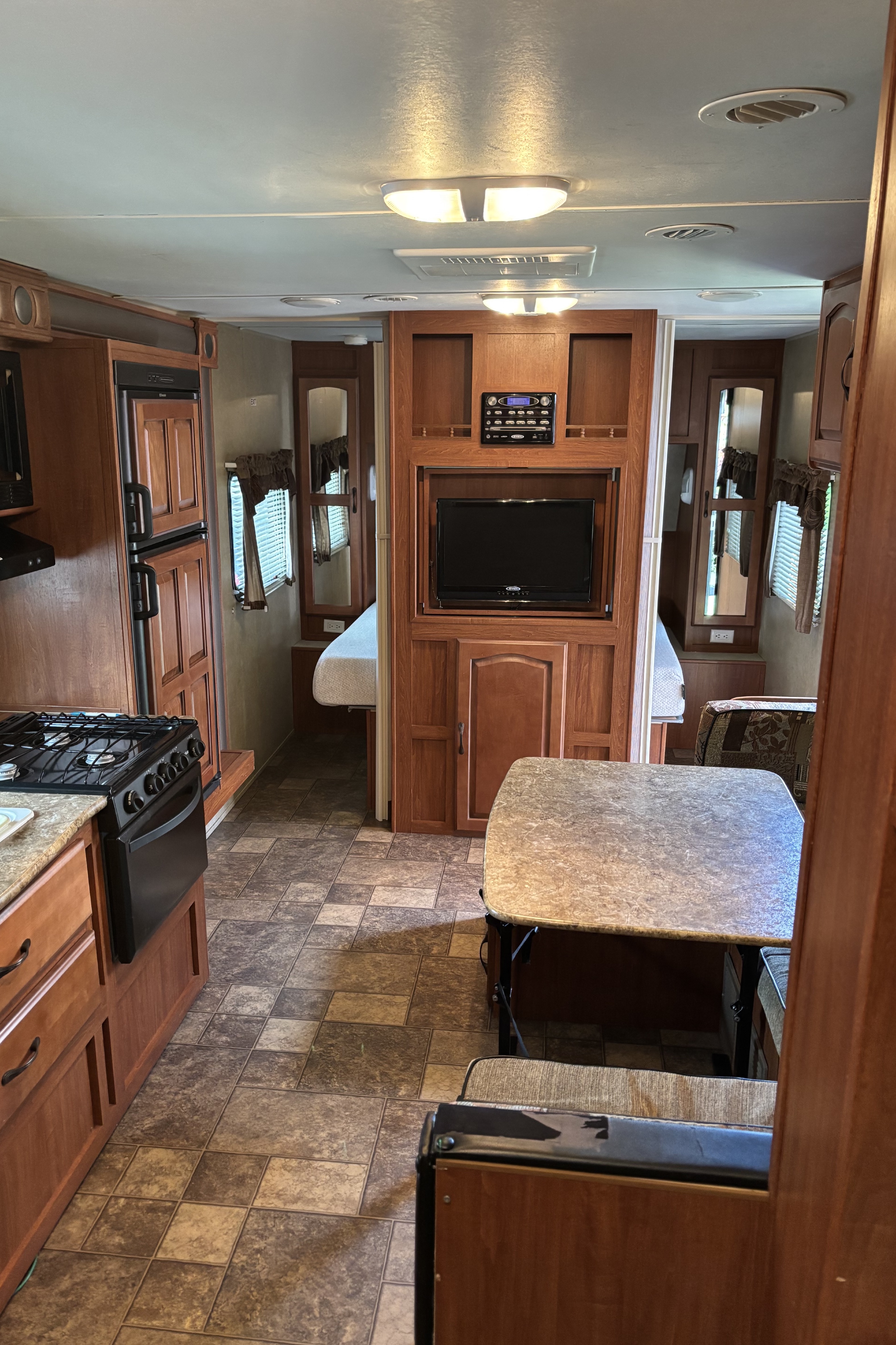 Island Adventure Bunkhouse