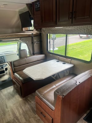 CT RV Adventures Forest River Sunseeker 3170DSF Class C