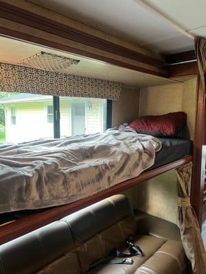 CT RV Adventures Forest River Sunseeker 3170DSF Class C