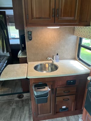 CT RV Adventures Forest River Sunseeker 3170DSF Class C