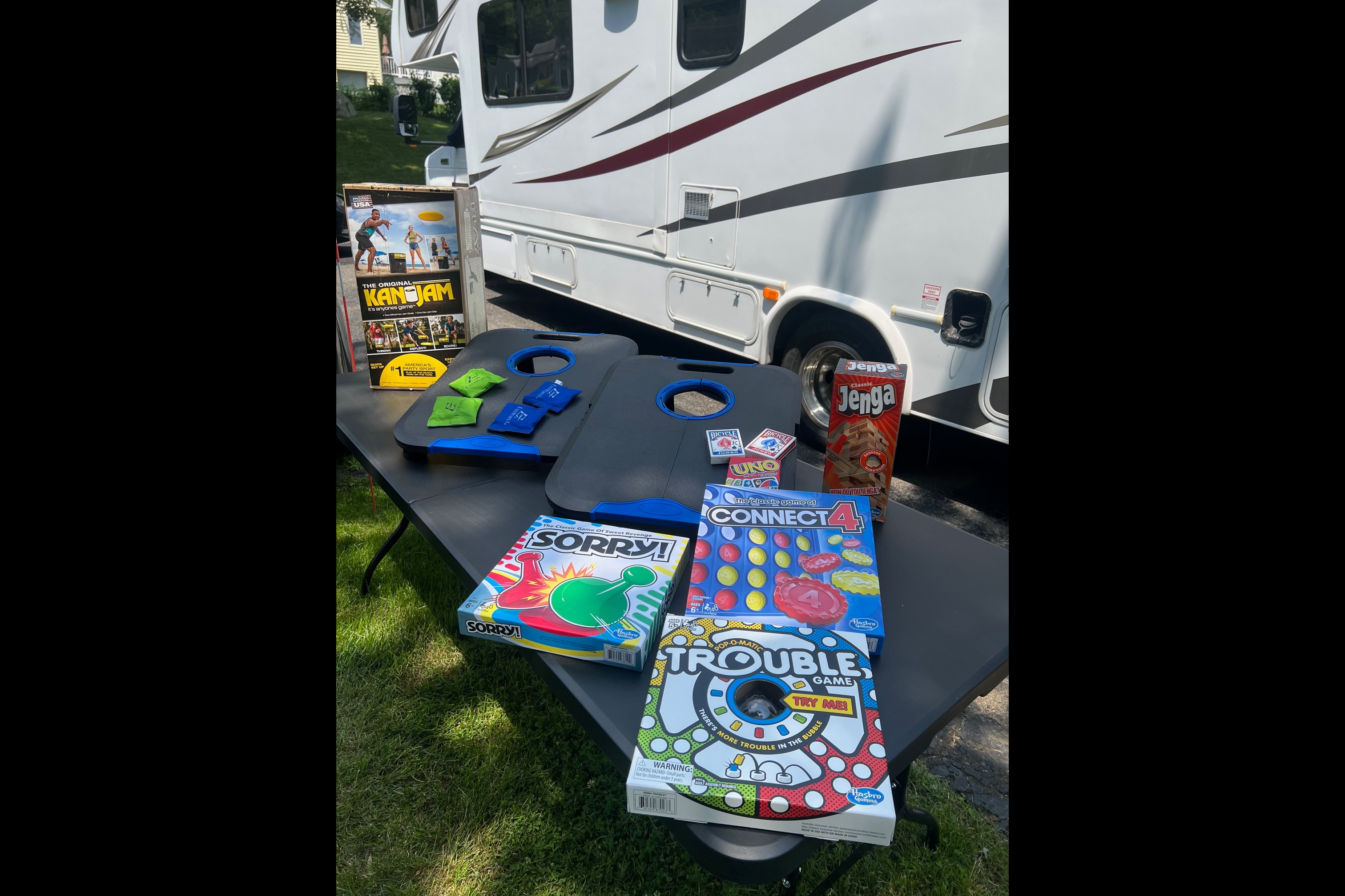 CT RV Adventures Forest River Sunseeker 3170DSF Class C