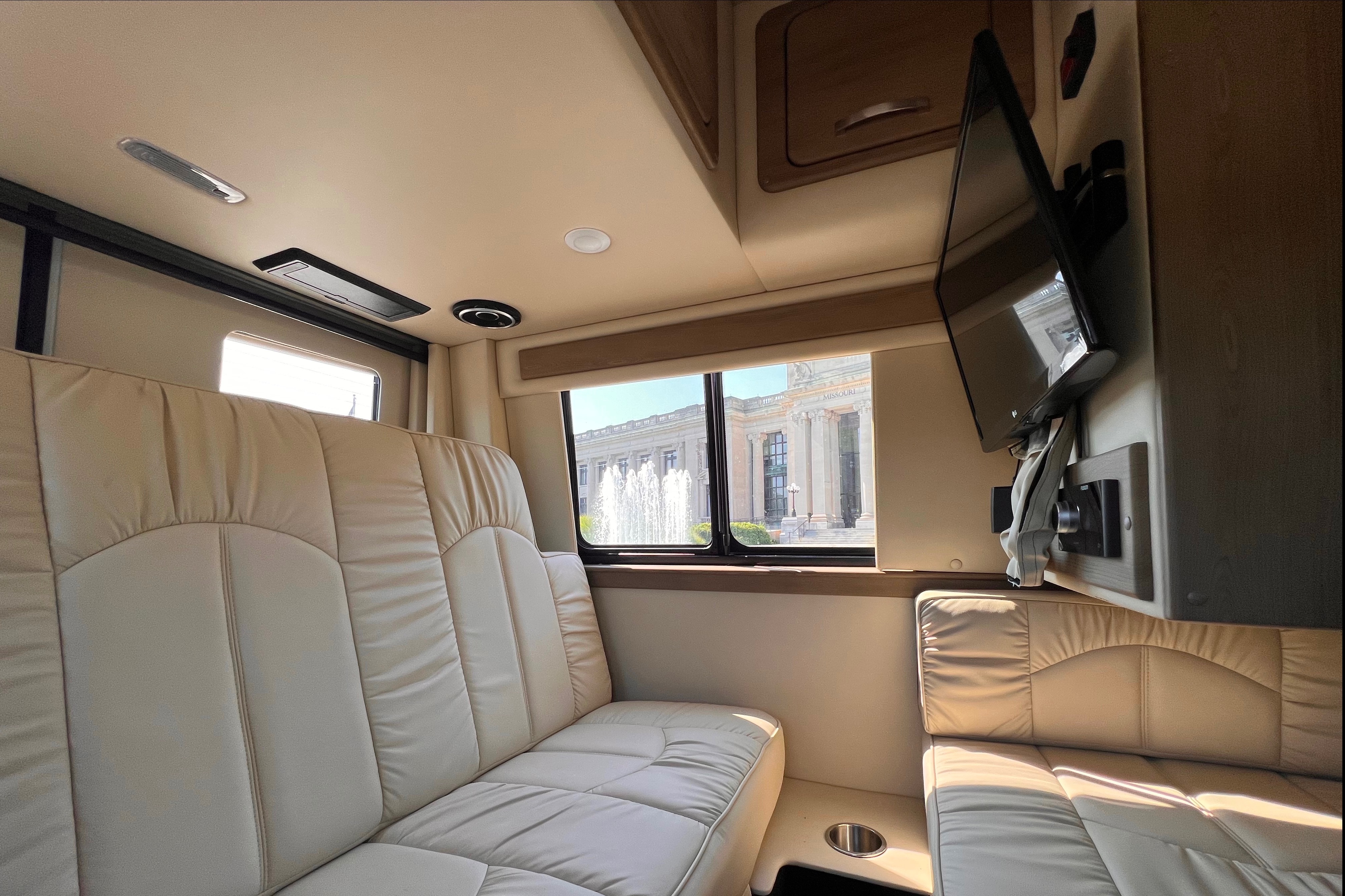 Glamping on Wheels - 2021 MB Luxury 20ft Sprinter