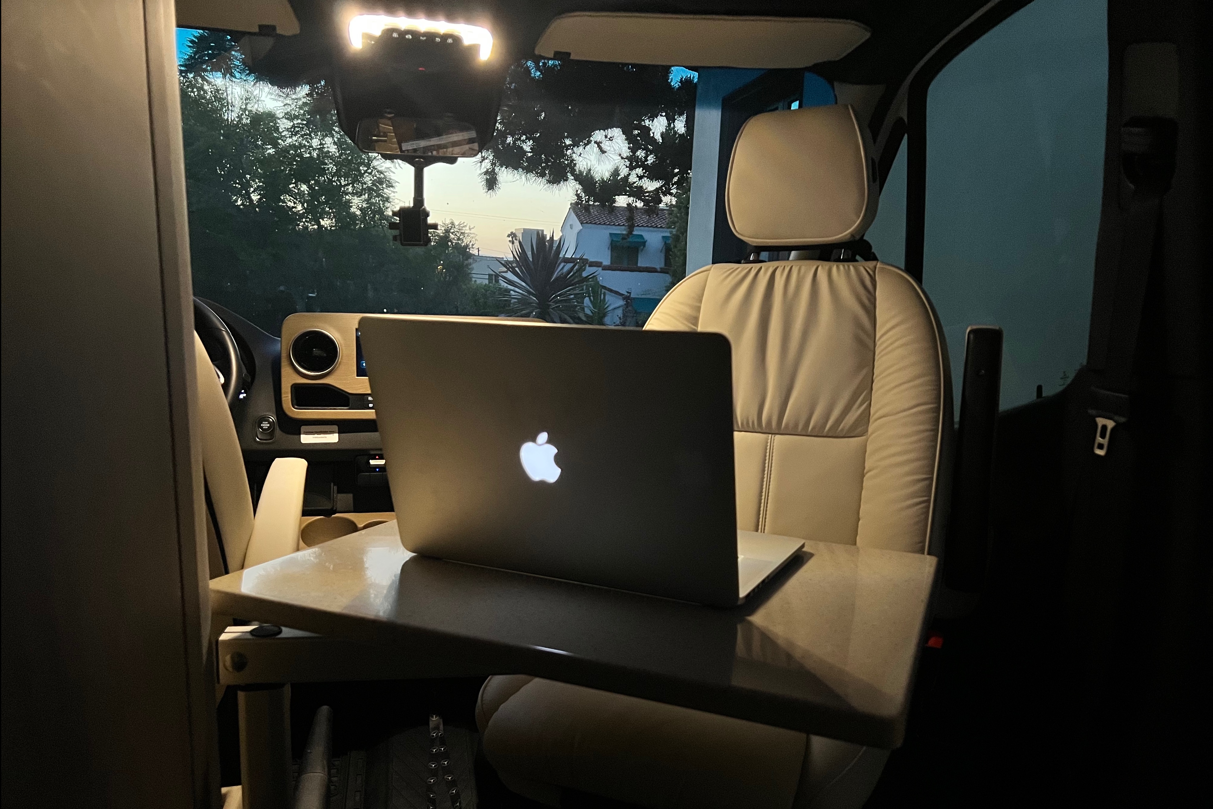 Glamping on Wheels - 2021 MB Luxury 20ft Sprinter