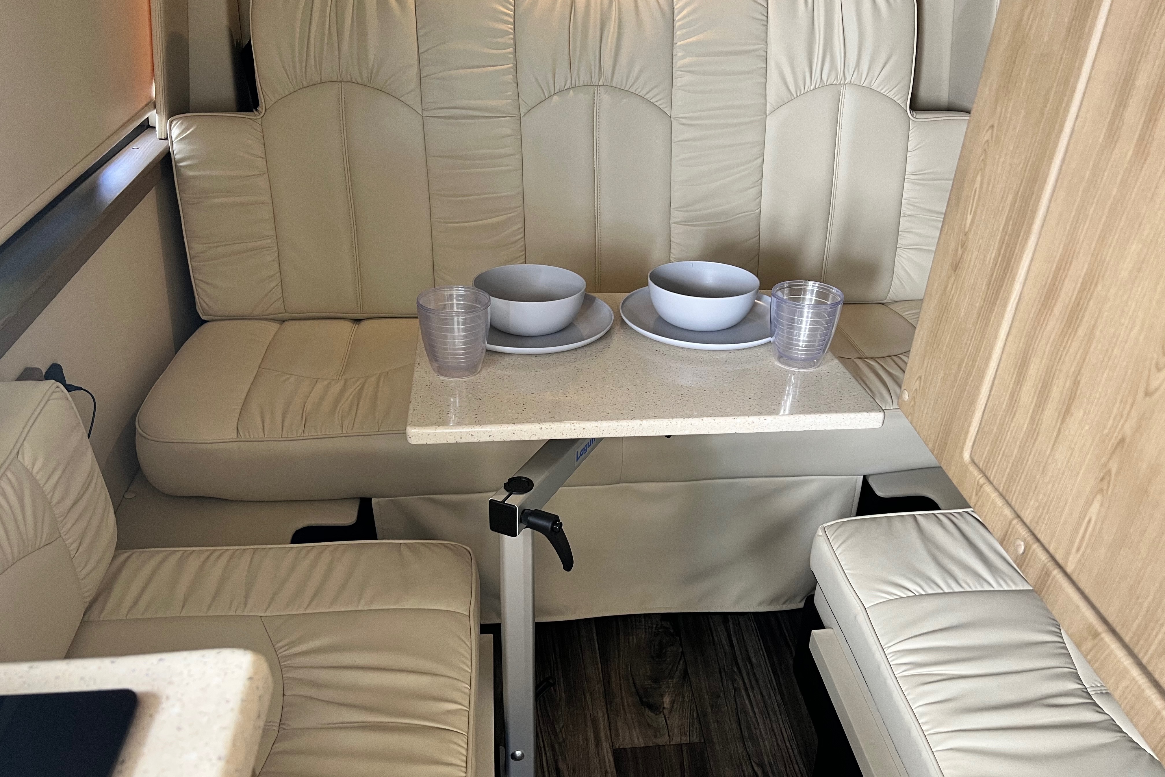 Glamping on Wheels - 2021 MB Luxury 20ft Sprinter