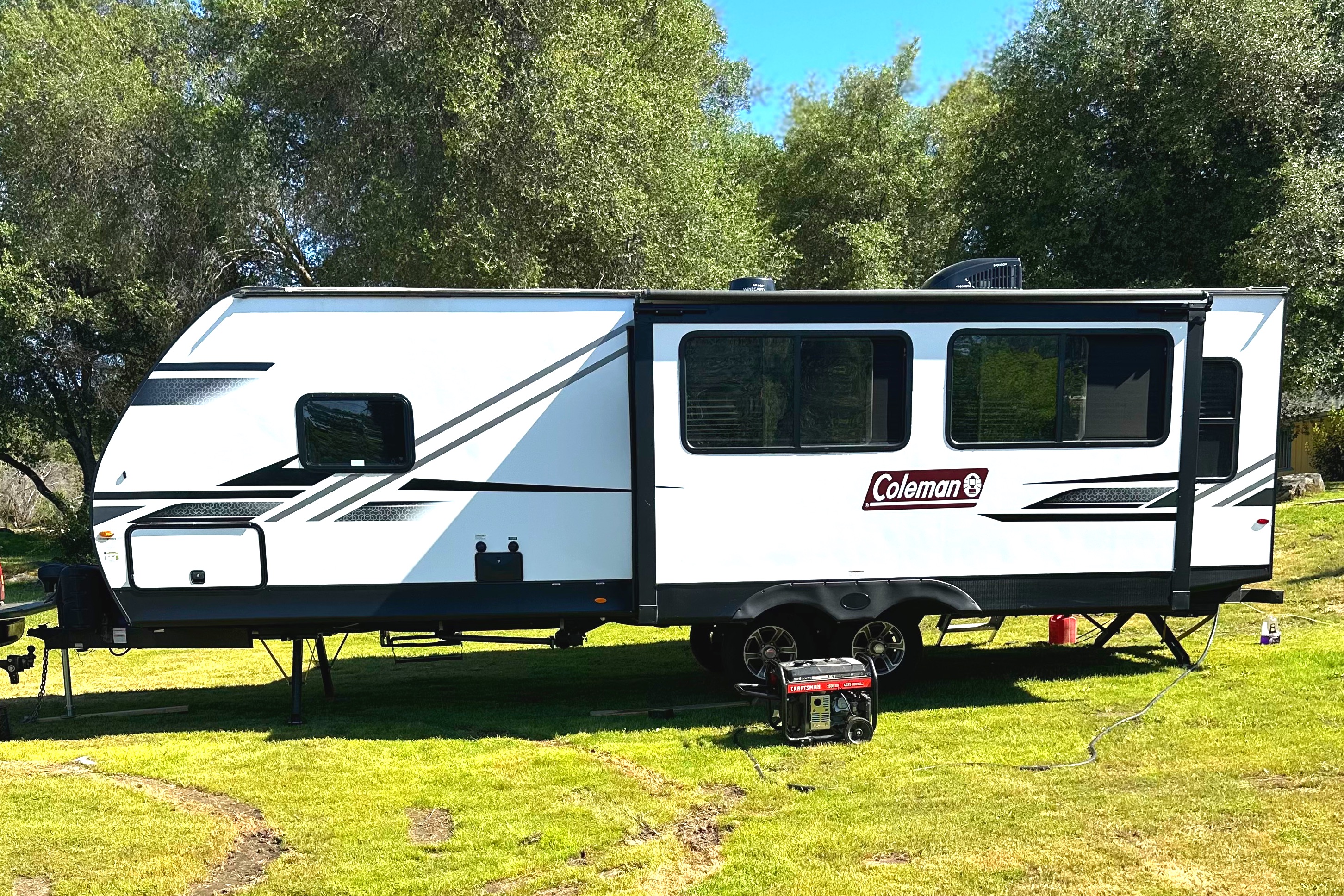 Lake Life?! Coleman Dutchman 2715R 
