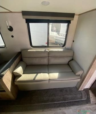 Gulf Stream Friendshop 268BH