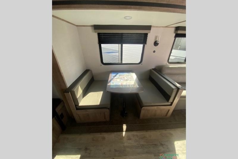 Gulf Stream Friendshop 268BH