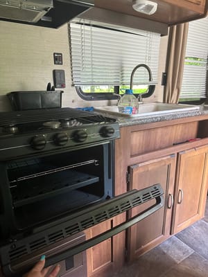 Vivian's Keystone 2016 Travel Trailer