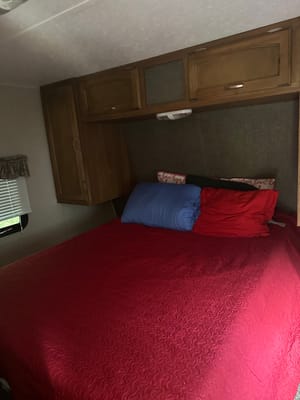 Vivian's Keystone 2016 Travel Trailer