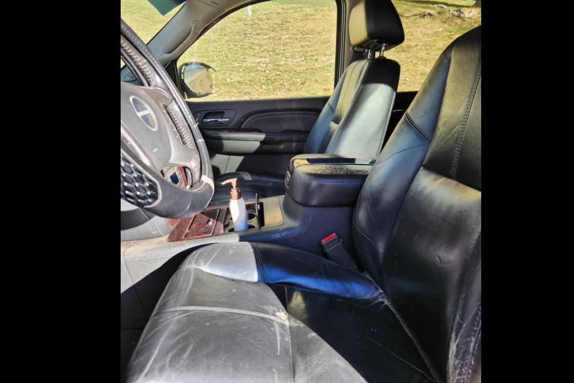 Ruben's GMC Yukon denali Campervan