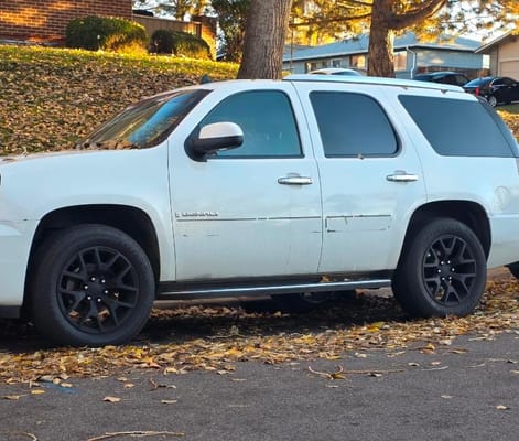 Ruben's GMC Yukon denali Campervan