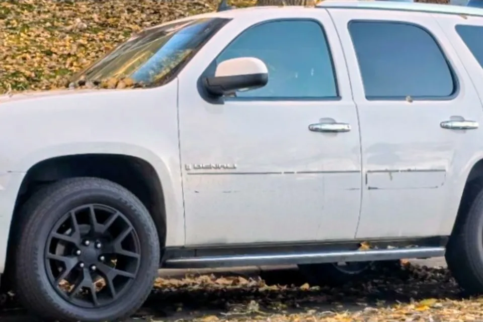 Ruben's GMC Yukon denali Campervan