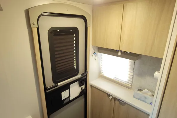 Winnebago Micro Minnie Travel Trailer