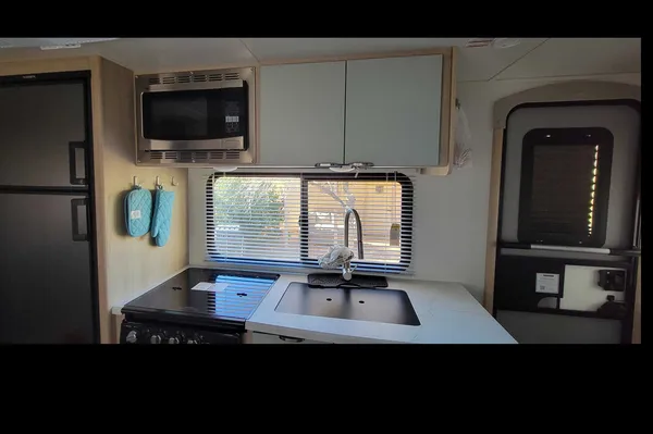 Winnebago Micro Minnie Travel Trailer