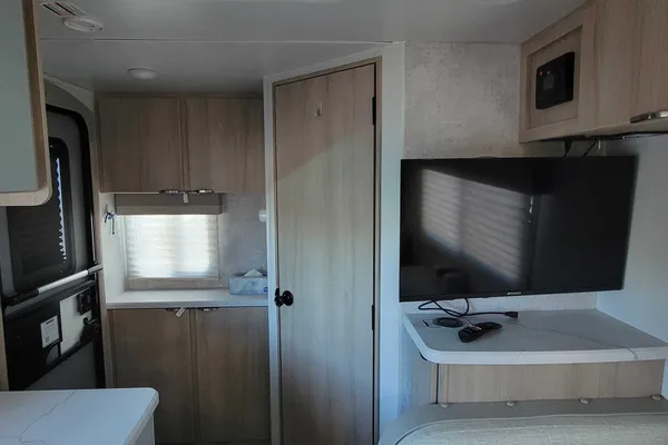 Winnebago Micro Minnie Travel Trailer